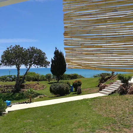 Sra Da Rocha * Porches (Algarve)